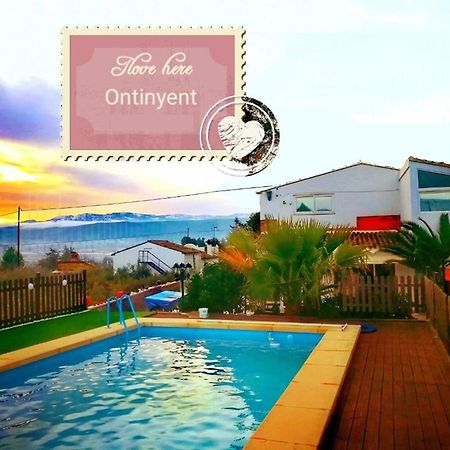 Los Amigos De Claude & Joanna Ontinyent Exterior foto